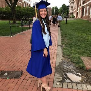 Meet your Posher, Kelly